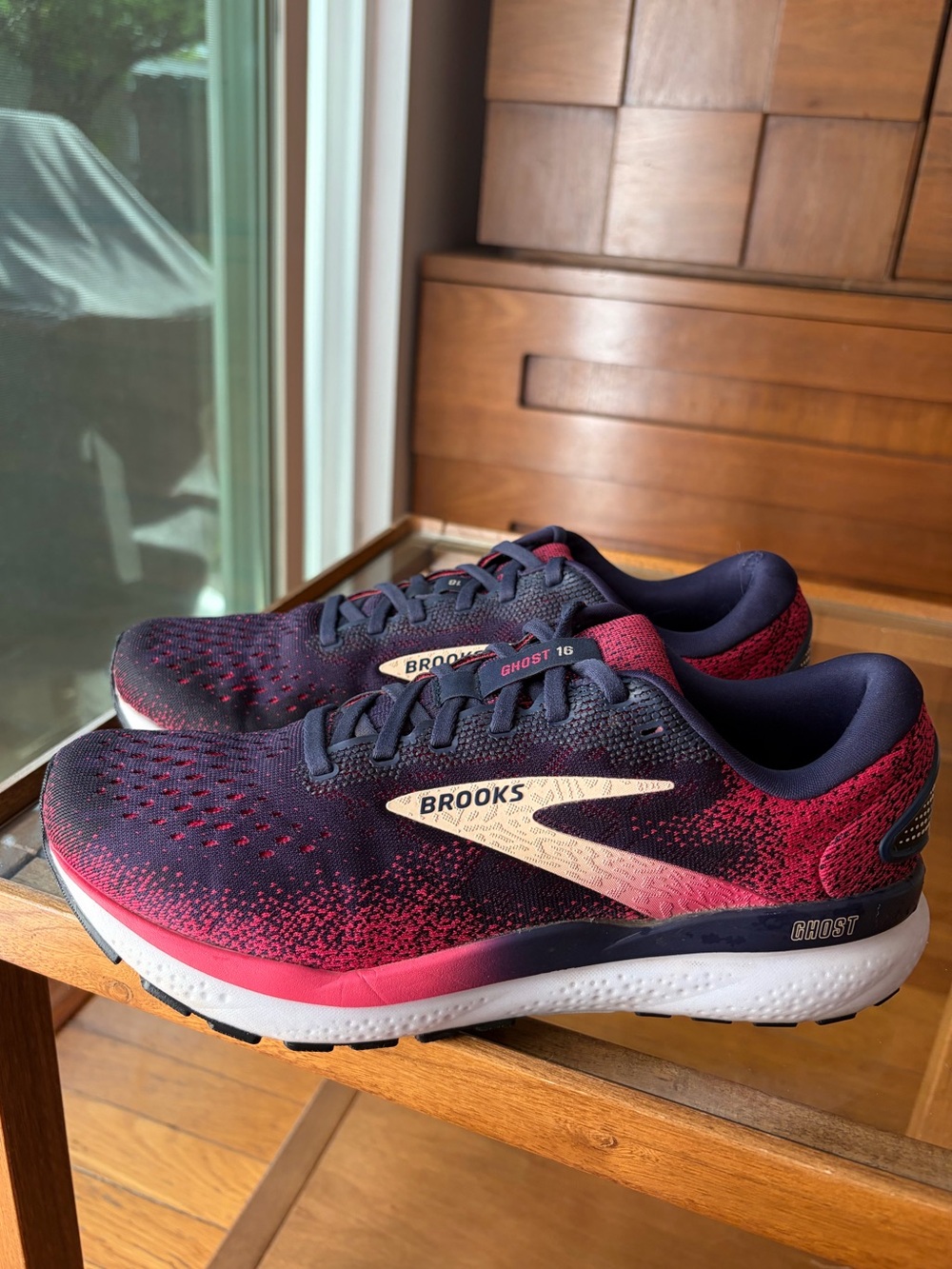 Brooks Ghost 16 Women's Running Shoes - Navy and Pink Gradient